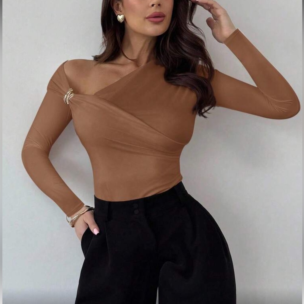 Elegant Brown One-Shoulder Top